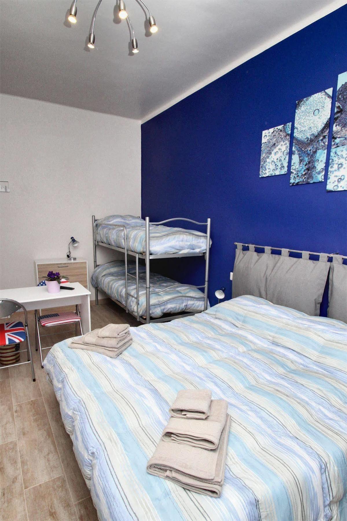 B&B Il Rosso E Il Blu Cuneo Ngoại thất bức ảnh