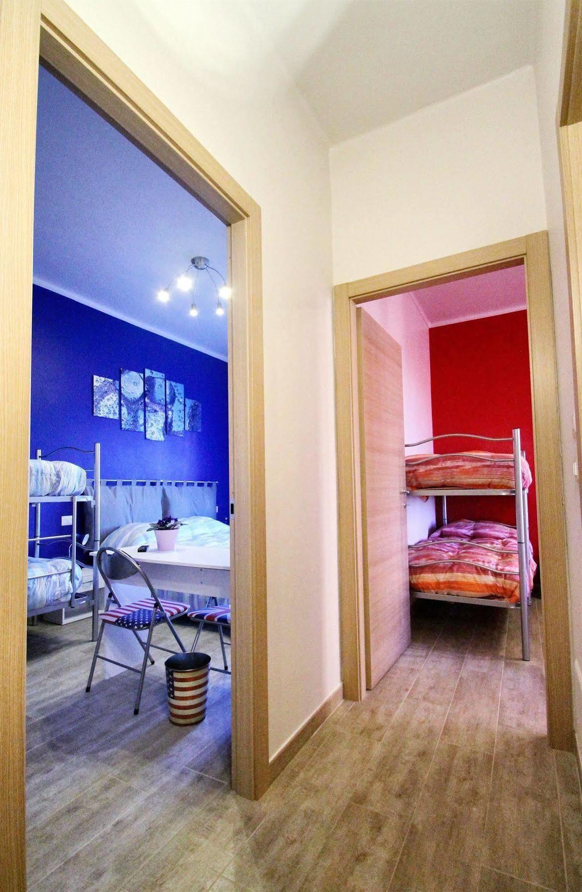 B&B Il Rosso E Il Blu Cuneo Ngoại thất bức ảnh